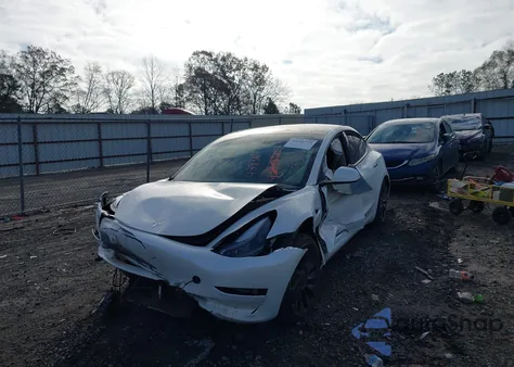 2023 Tesla Model 3 Performance Dual Motor All-Wheel Drive z USA, uszkodzony, nr VIN 5YJ3E1EC0PF492452